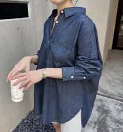 【Q.anos】長袖シャツ エンブレムオーバーサイズシャツ