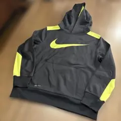 Nike フード付きパーカー 黒/黄　値下げしました