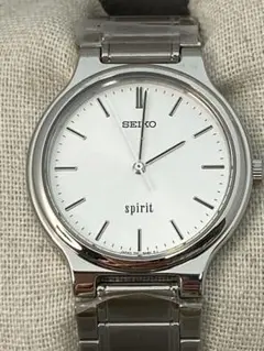 SEIKO セイコー　SPIRIT スピリットシルバー腕時計　クォーツ　未使用