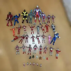 ウルトラマン 鉄人28号他　ソフビ フィギュア 大量セットのサムネイル