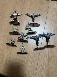 ドラゴンボールミニフィギュア　ギニュー特戦隊フリーザ　白黒カラー混合セット