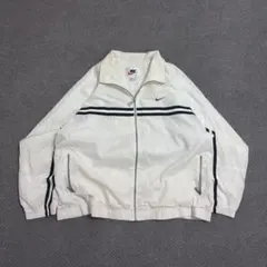 Y*u様 90s NIKE ナイロンジャケット　oldnike 短丈　銀タグ