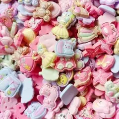 043　100個　プラパーツ　デコパーツ　まとめ売り　2