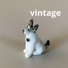 【美品】ヴィンテージ　陶器　置物　ミニチュア　超ミニチュア　犬　白黒