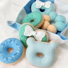 ハンドメイド　フェルトドーナツと組立トレーセット　No.930