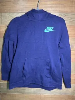 Nike 紫色 フード付きパーカー