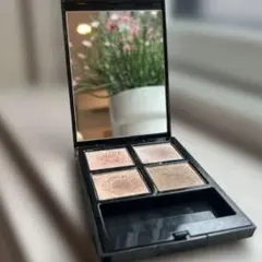 ADDICTION アイシャドウパレット 001 Cashmere Dreamのサムネイル