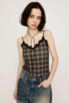 美品✨】SLYスライ TUCKED LACE RUFFLE キャミソール - メルカリ