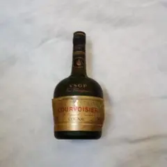 Courvoisier クルボアジェ ナポレオン COGNAC 2本セット 楽天市場】2本 クルボアジェ Courvoisier ナポレオン 旧ボトル