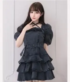 ピウム pium カットアウトクロスティアードワンピース チャコール