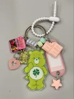 じゃらじゃらキーホルダー グリーン ピンク くま ハリボー バレンタイン