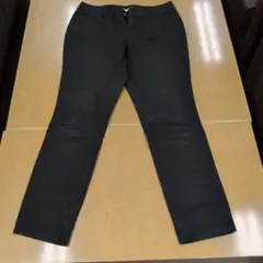 【美品】ローリーズファーム 　黒カジュアルパンツ　サイズM