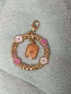 ディズニーストア　ラプンツェル　シークレットチャーム　ランタン