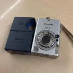 【激安】 Canon IXY PC1084 カメラ　デジカメ　デジタルカメラ