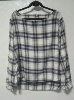 チェック柄オフショルダー長袖トップス　フランネル　М