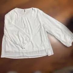 美品 ホワイト 長袖 ブラウス バックボタン Lサイズ