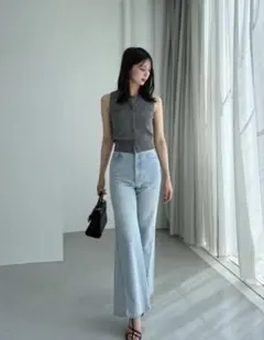 snidel Sustainableストレッチフレアデニムパンツ　ライトブルー