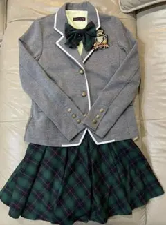 女の子 フォーマル スーツ Lovetoxicのサムネイル