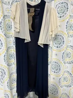 パーティードレス