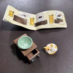 和ダンスと猫　カプセルトイ