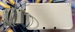 【ジャンク品】ニンテンドー3dsll　ホワイト 箱無し