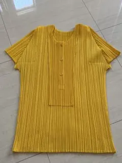 PLEATS PLEASE イッセイミヤケ　プリーツ半袖シャツ　ポロシャツ　L プリーツプリーズ PLEATS PLEASE 半袖ポロシャツ グリーン L - メルカリ