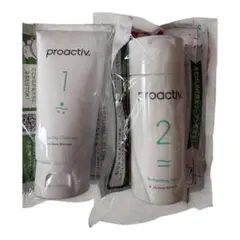 【新品未使用】proactiv 洗顔料＆化粧水 2点セットのサムネイル