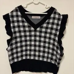 メゾピアノジュニア　メゾピアノ　チェック柄 Vネックベスト M ベスト