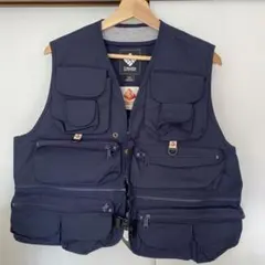 Item thumbnail for item bae77d2d-f1ec-4e48-8381-5180e55d7824