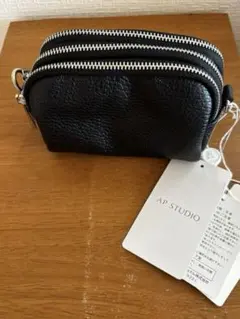 AP STUDIO ブラックレザーショルダーバッグのサムネイル
