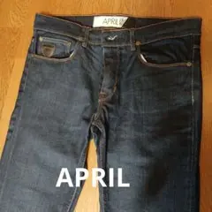 APRIL デニム パンツ（ブルージーンズ）のサムネイル