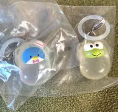 めじるしアクセサリー　サンリオ　なりきりオイスター　はぴだんぶい　2種セット