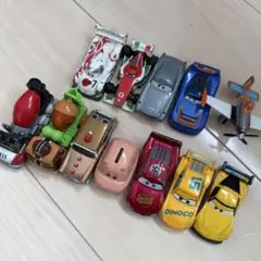 T*e様 トミカ ディズニー USJ カーズ トーマス トイストーリー