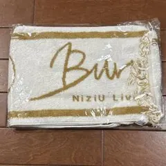 NiziU Burn it Up マフラータオル　フリンジマフラータオルのサムネイル