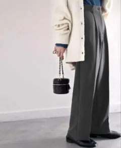 専用です新品クラシカルエルフ センタープレスタックワイドパンツ チャコールS