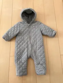 フード付き　キルティング　ロンパース　70～80cm