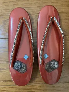 草履 和装履物 赤 伝統柄 鼻緒