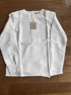新品　ES14 刺繍付きホワイト長袖ブラウス