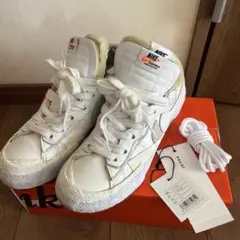 sacai × Nike Blazer Low パテント　ホワイト　24