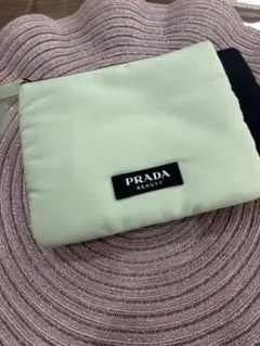 PRADA ビューティミントグリーン ポーチ