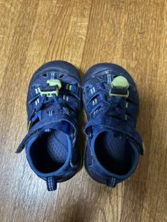 Item thumbnail for item d5609083-1196-4fe3-996a-e4c8b4c053fd