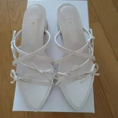 DIANA　リボンサンダル