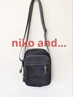 niko and...ニコアンド ￼オリジナルメッシュスクエアショルダーバッグ