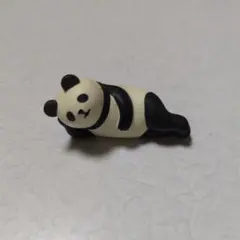 DECOLE 寝そべるパンダ 置物