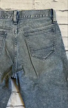 レディースBANANA REPUBLICテーパードジーンズ28インチ中古