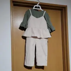 プティマイン　グリーン　ベージュ　ペプラムサロペットセット　90