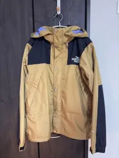 c*n様 THE NORTH FACE マウンテンパーカー ベージュ/ネイビー - メルカリ