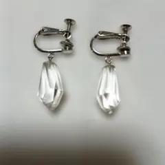 クリスタルドロップイヤリング