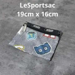 【極美品】LeSportsac ポーチ カレッジロゴ風 デニム調のサムネイル