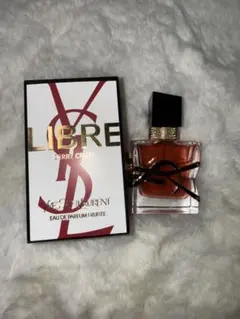 イヴサンローラン リブレ オーデパルファム ベリークラッシュ